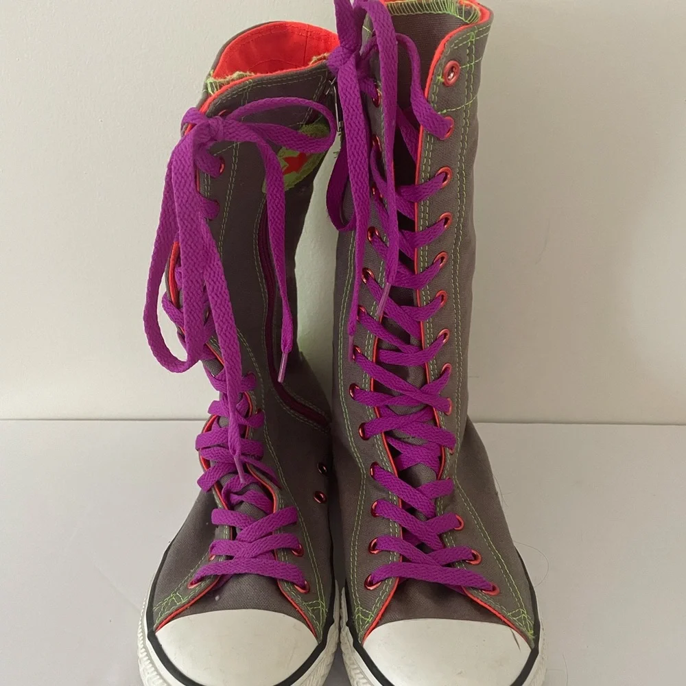 Gray and Green High-Top Sneakers with Purple Laces - Picture 10 of 14